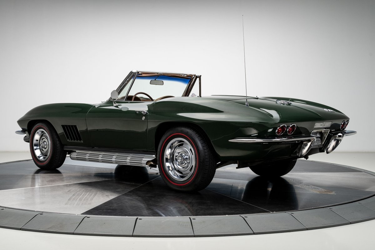 Chevrolet-Corvette-1967-Convertible-26