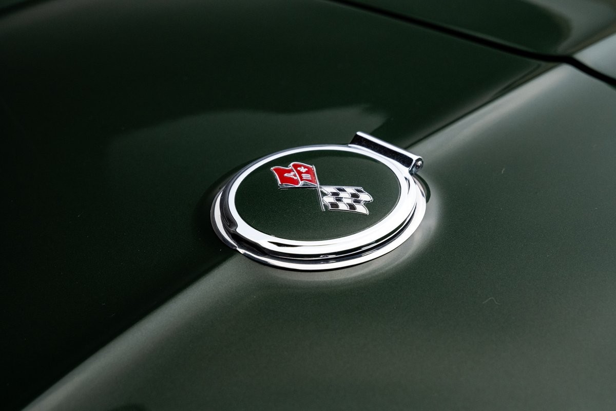 Chevrolet-Corvette-1967-Convertible-29