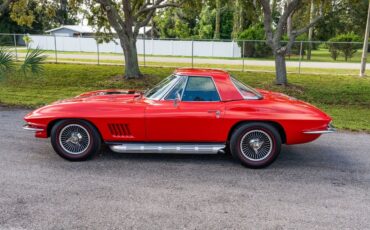 Chevrolet-Corvette-1967-Convertible-30