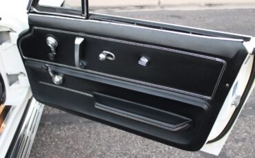 Chevrolet-Corvette-1967-Convertible-31