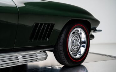 Chevrolet-Corvette-1967-Convertible-33