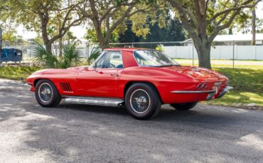 Chevrolet-Corvette-1967-Convertible-36