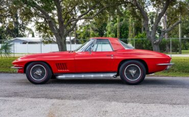Chevrolet-Corvette-1967-Convertible-38