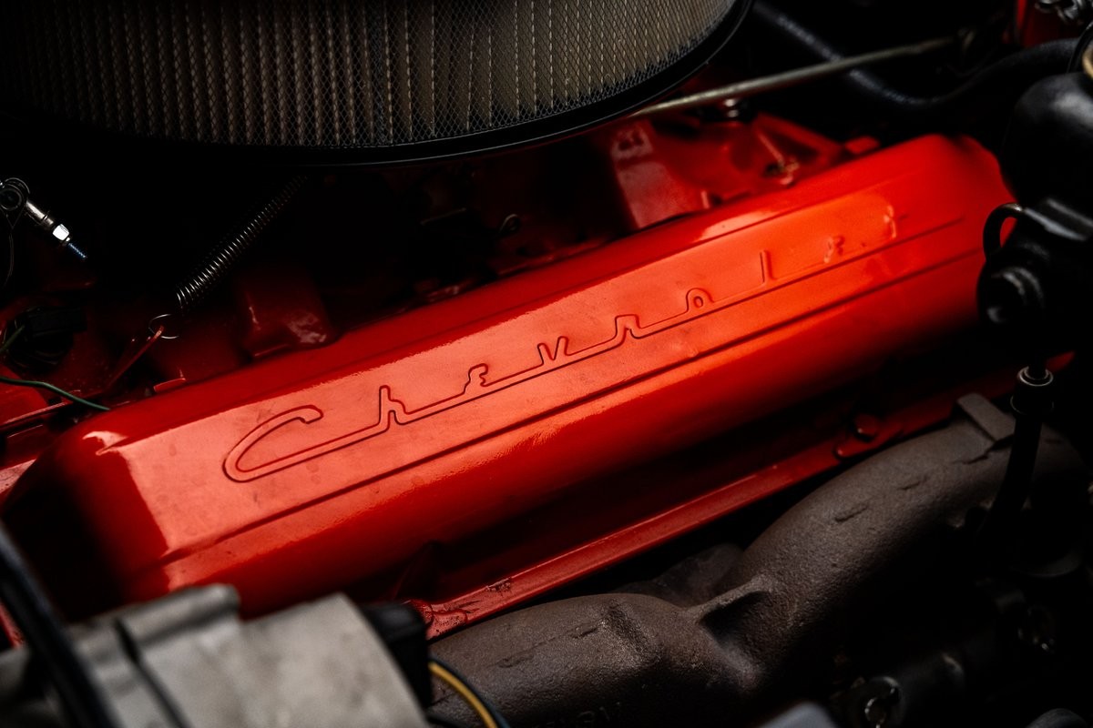 Chevrolet-Corvette-1967-Convertible-39