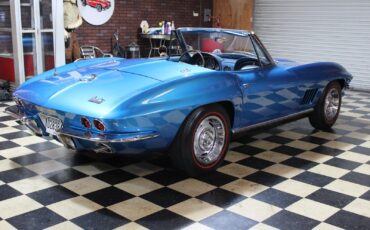 Chevrolet-Corvette-1967-Convertible-5