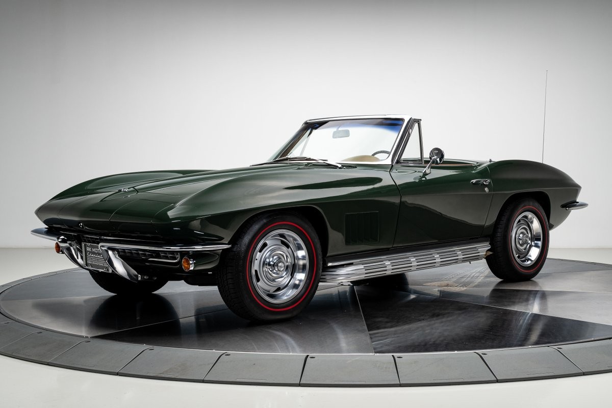 Chevrolet-Corvette-1967-Convertible-5