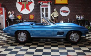 Chevrolet-Corvette-1967-Convertible-6