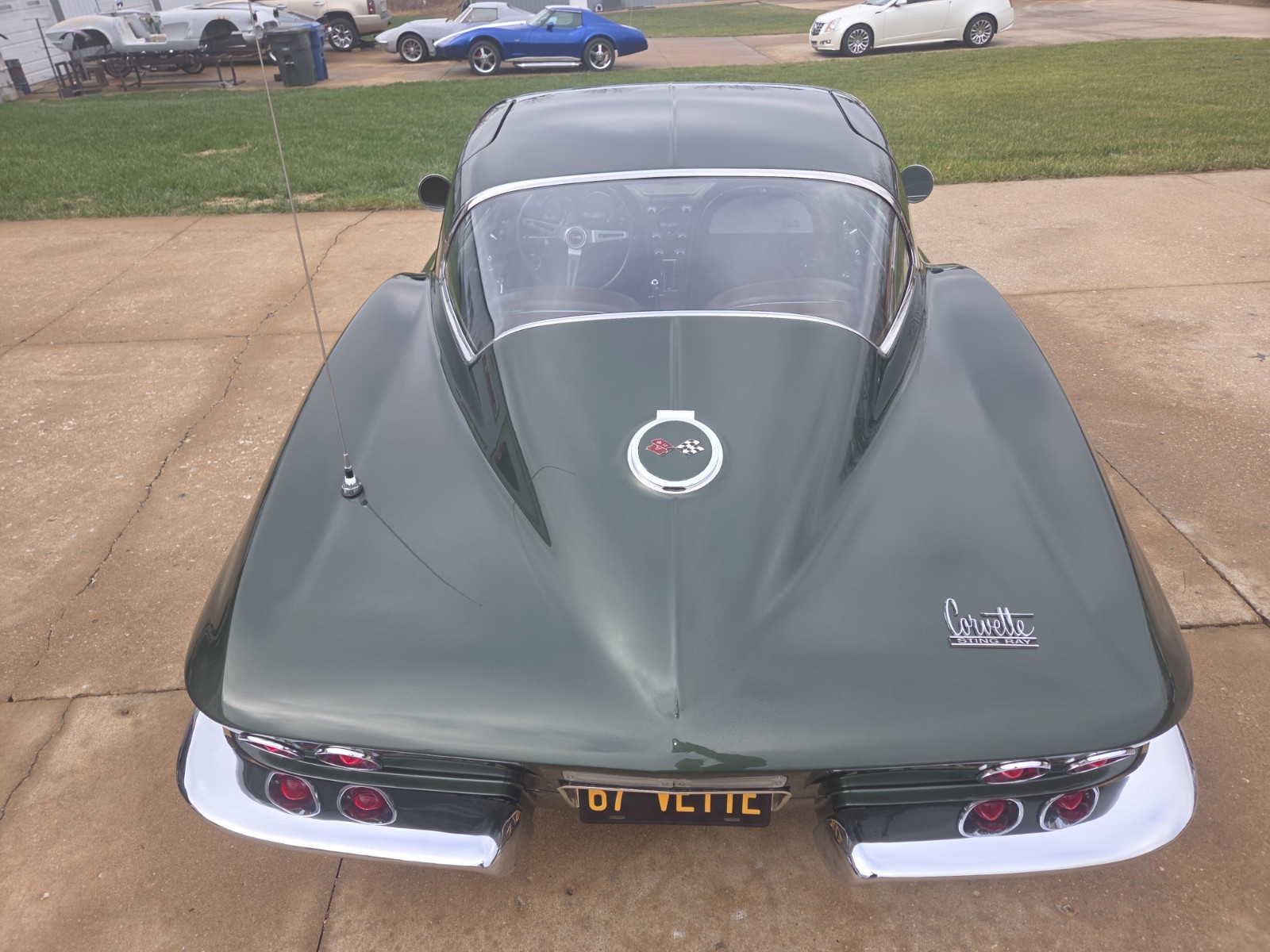 Chevrolet-Corvette-1967-Coupe-11