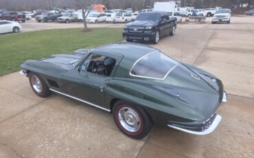 Chevrolet-Corvette-1967-Coupe-14
