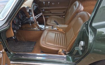 Chevrolet-Corvette-1967-Coupe-18