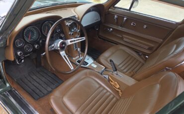 Chevrolet-Corvette-1967-Coupe-19