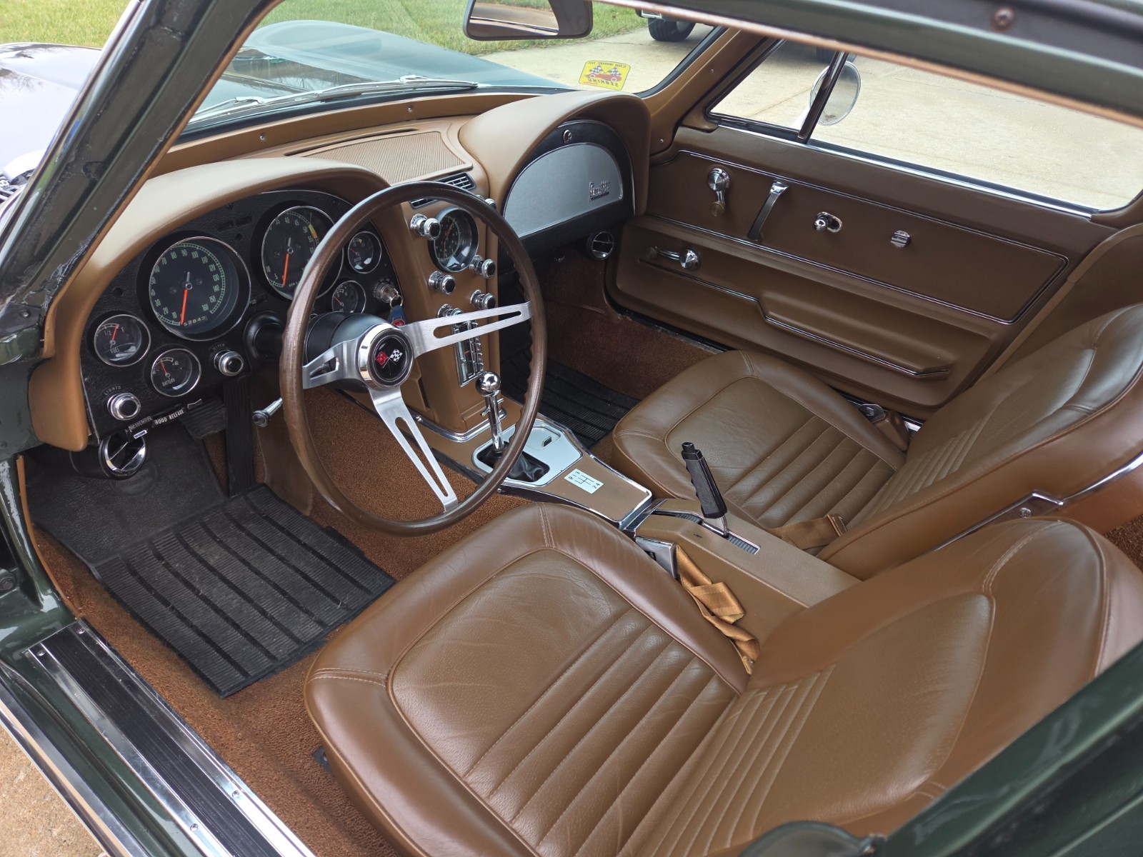 Chevrolet-Corvette-1967-Coupe-19