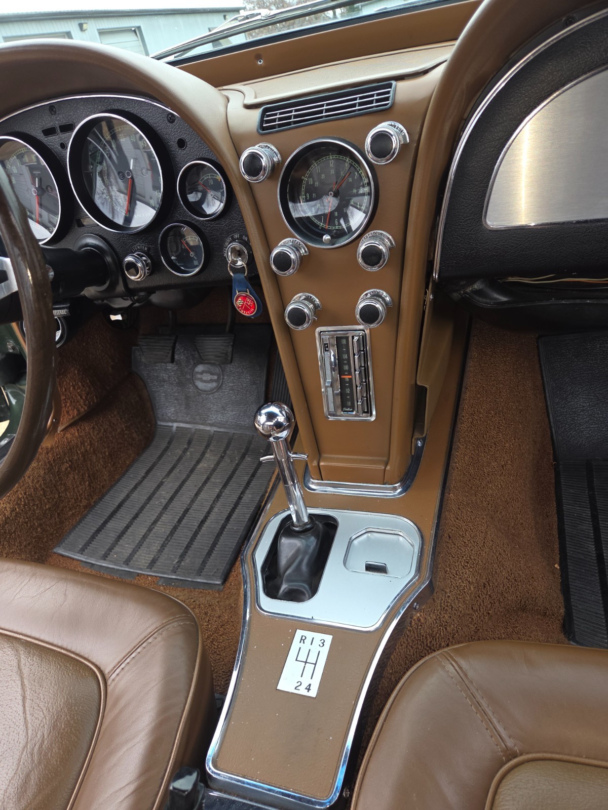 Chevrolet-Corvette-1967-Coupe-25