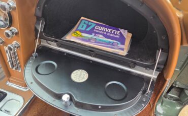 Chevrolet-Corvette-1967-Coupe-28