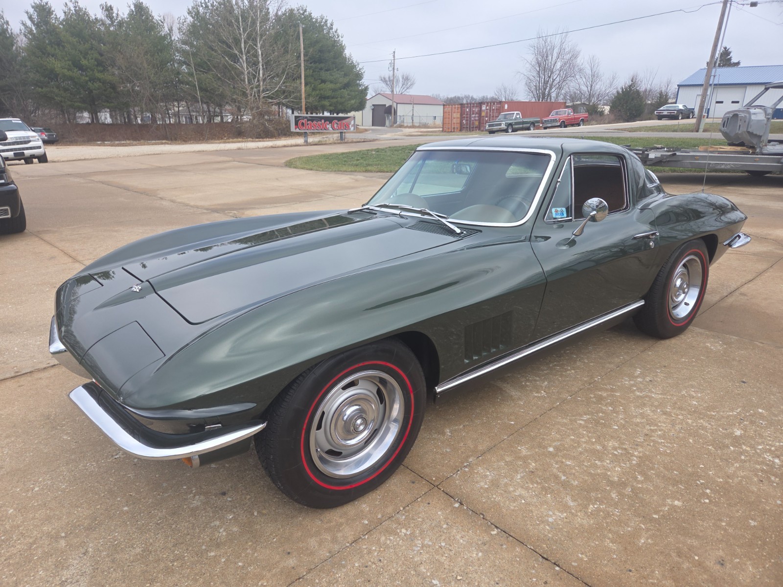 Chevrolet-Corvette-1967-Coupe