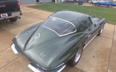 Chevrolet-Corvette-1967-Coupe-8