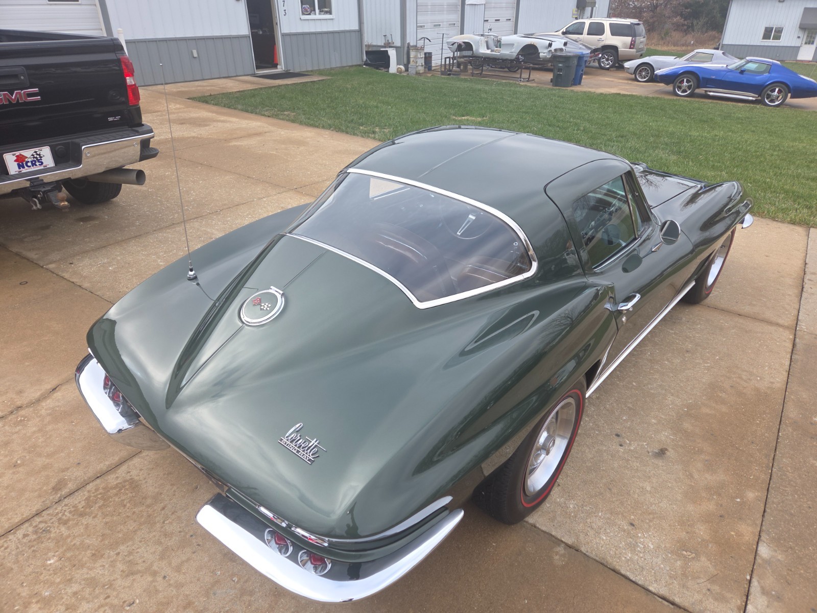 Chevrolet-Corvette-1967-Coupe-8
