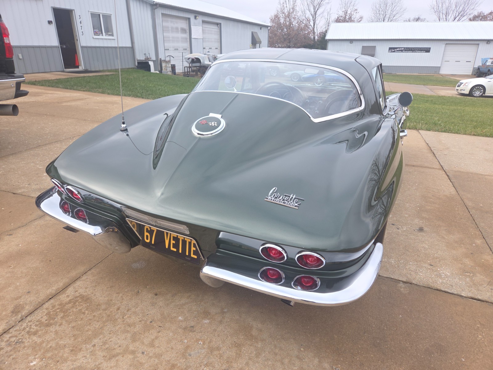 Chevrolet-Corvette-1967-Coupe-9