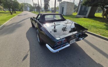 Chevrolet-Corvette-1968-Convertible-3