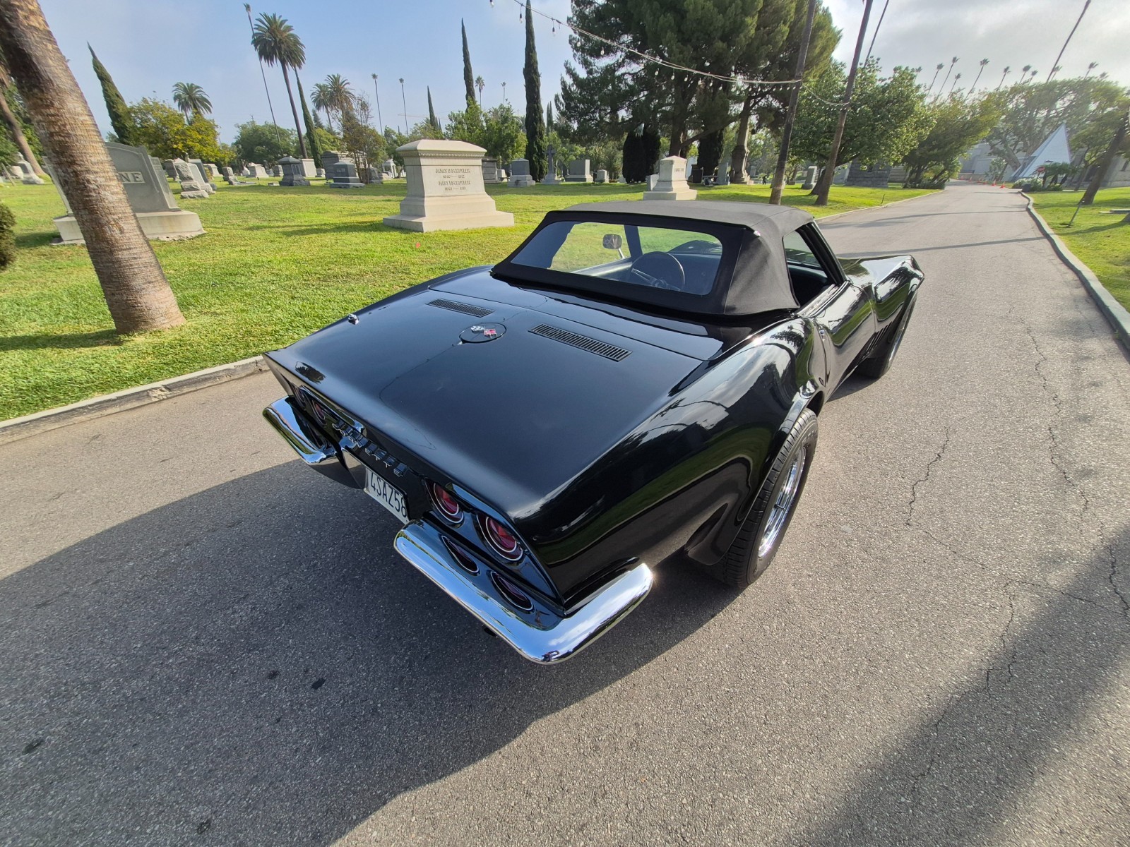 Chevrolet-Corvette-1968-Convertible-4
