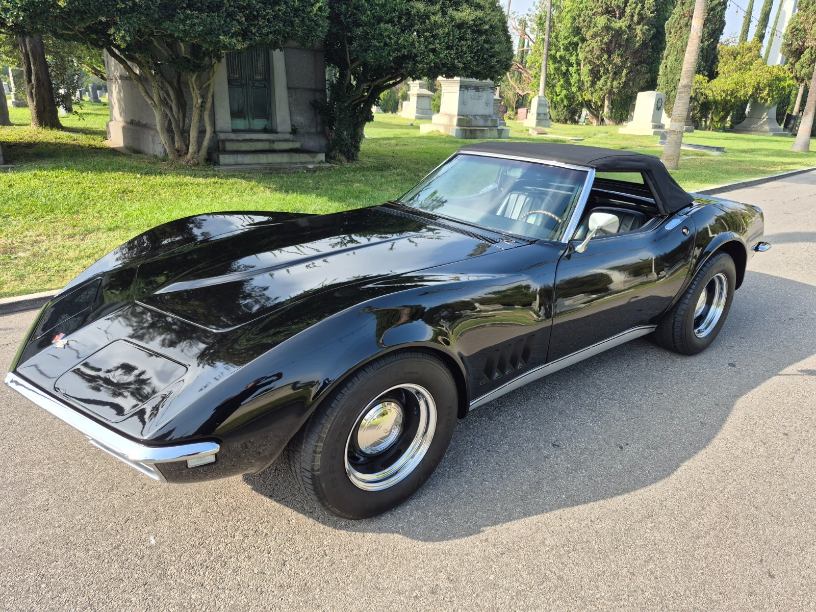 Chevrolet-Corvette-1968-Convertible