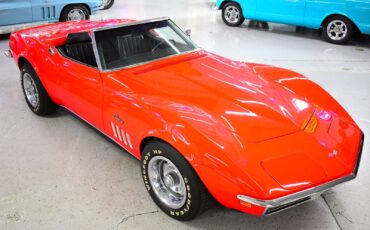 Chevrolet-Corvette-1969-Convertible-1