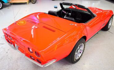 Chevrolet-Corvette-1969-Convertible-11