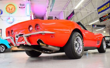 Chevrolet-Corvette-1969-Convertible-12