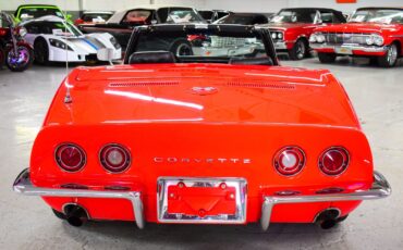 Chevrolet-Corvette-1969-Convertible-13