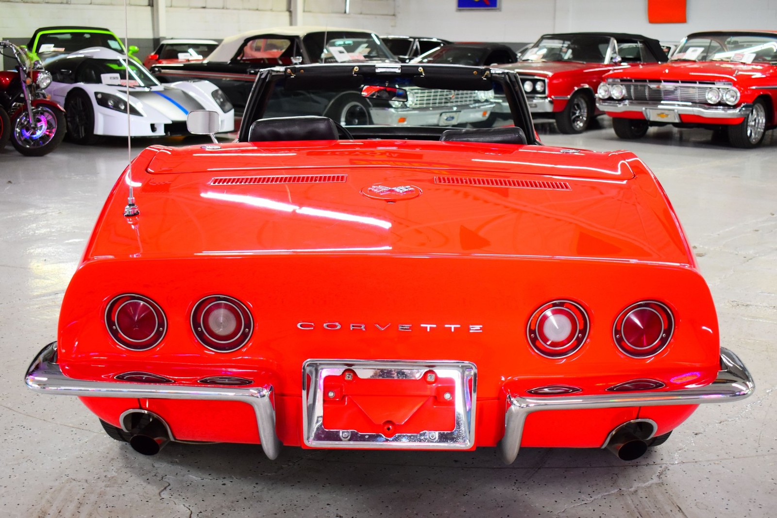 Chevrolet-Corvette-1969-Convertible-13