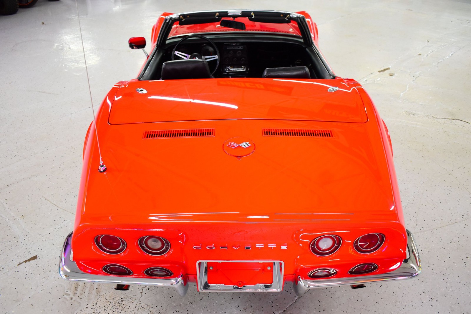 Chevrolet-Corvette-1969-Convertible-14