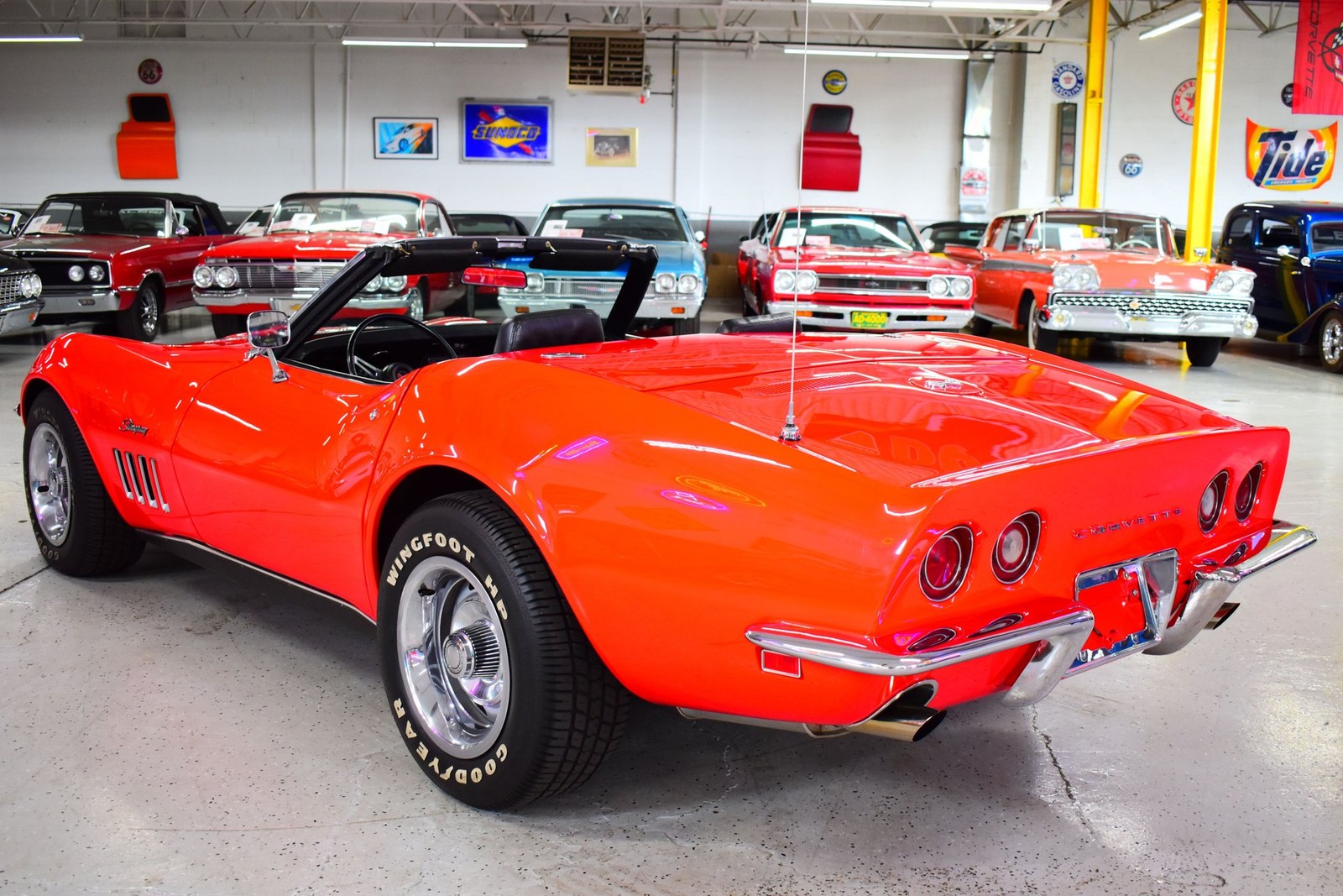 Chevrolet-Corvette-1969-Convertible-16