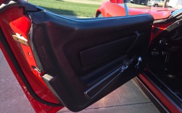 Chevrolet-Corvette-1969-Coupe-11