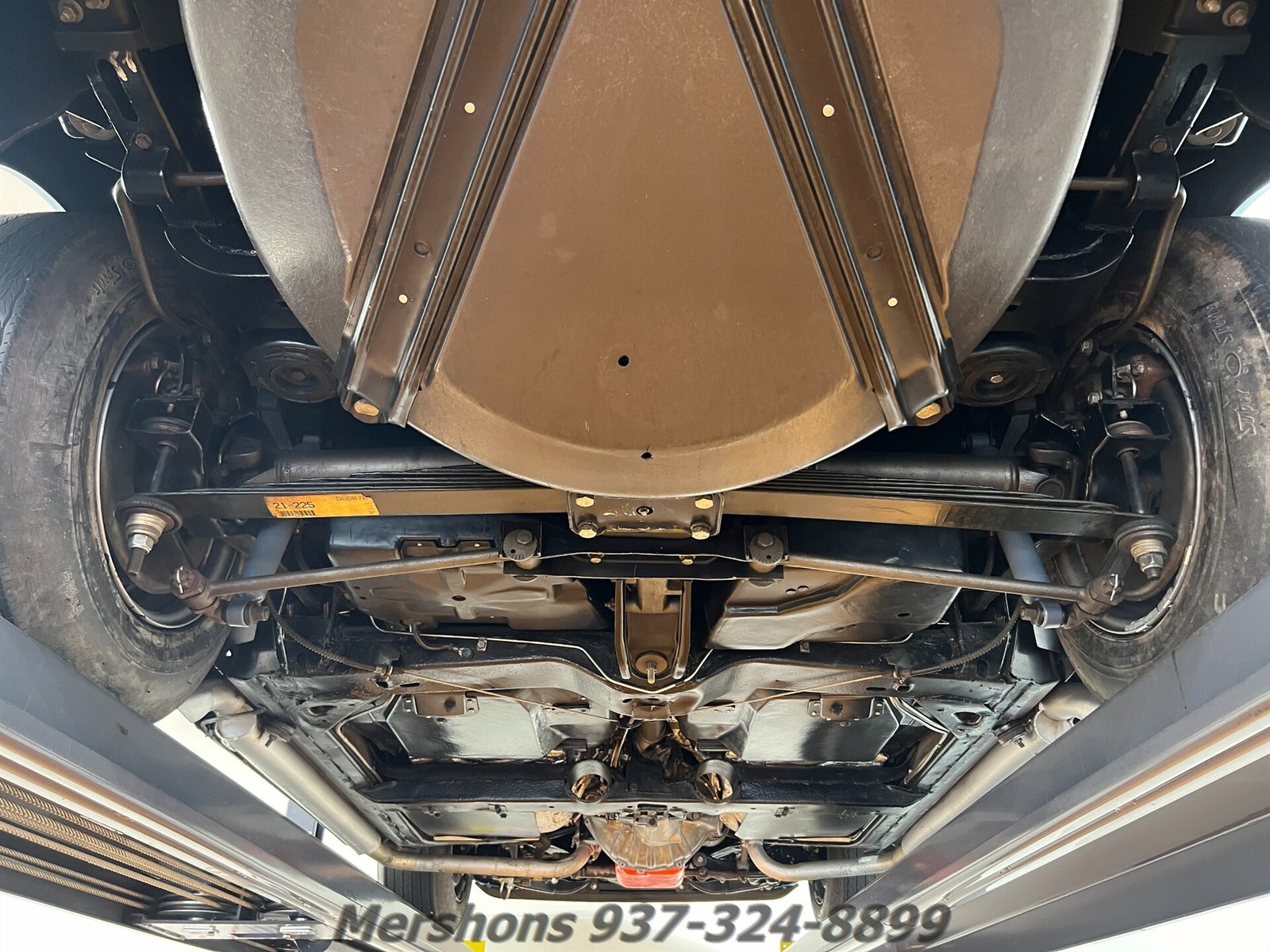 Chevrolet-Corvette-1969-Coupe-15