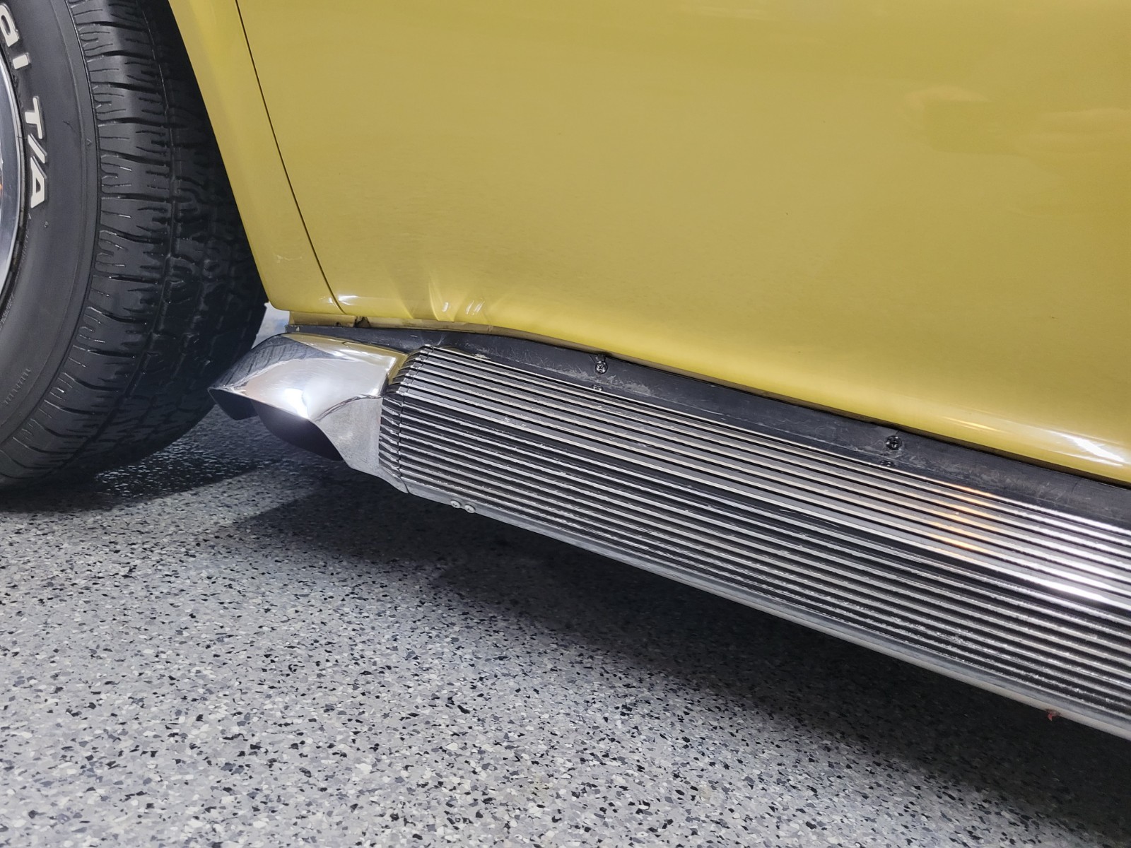 Chevrolet-Corvette-1969-Coupe-16