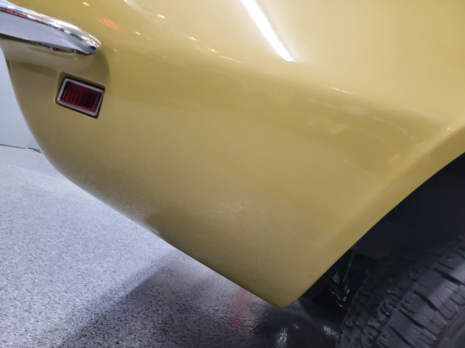 Chevrolet-Corvette-1969-Coupe-20