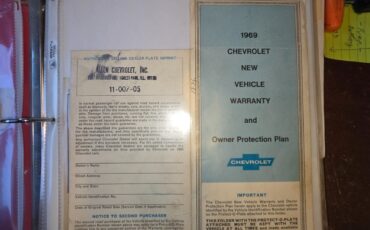 Chevrolet-Corvette-1969-Coupe-30