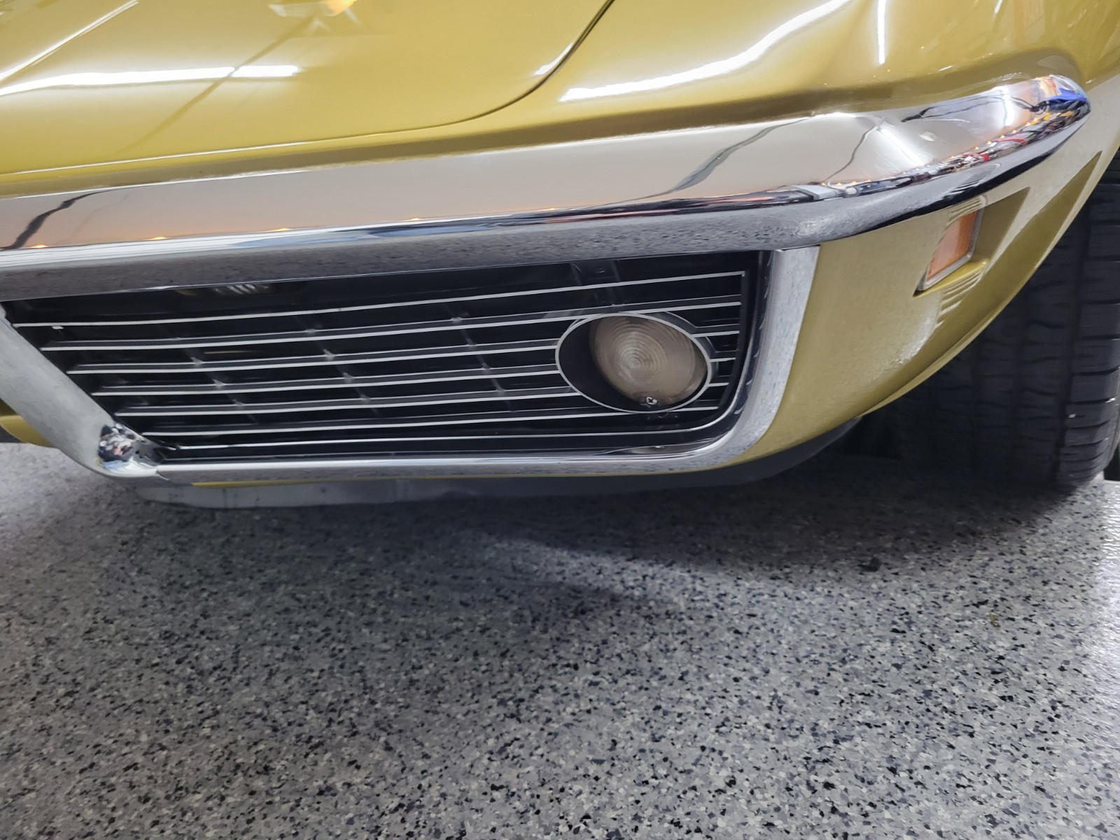 Chevrolet-Corvette-1969-Coupe-36