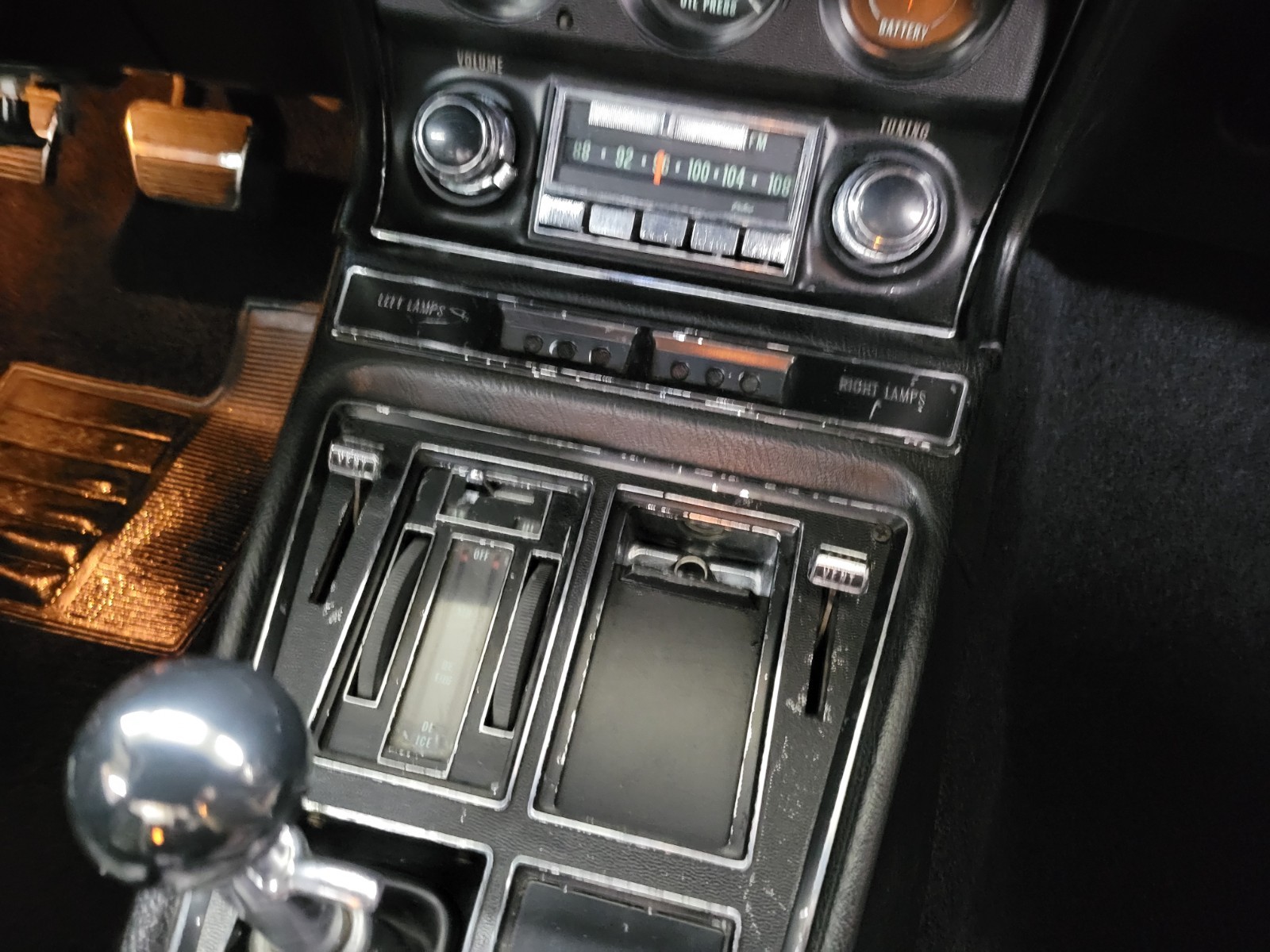 Chevrolet-Corvette-1969-Coupe-37