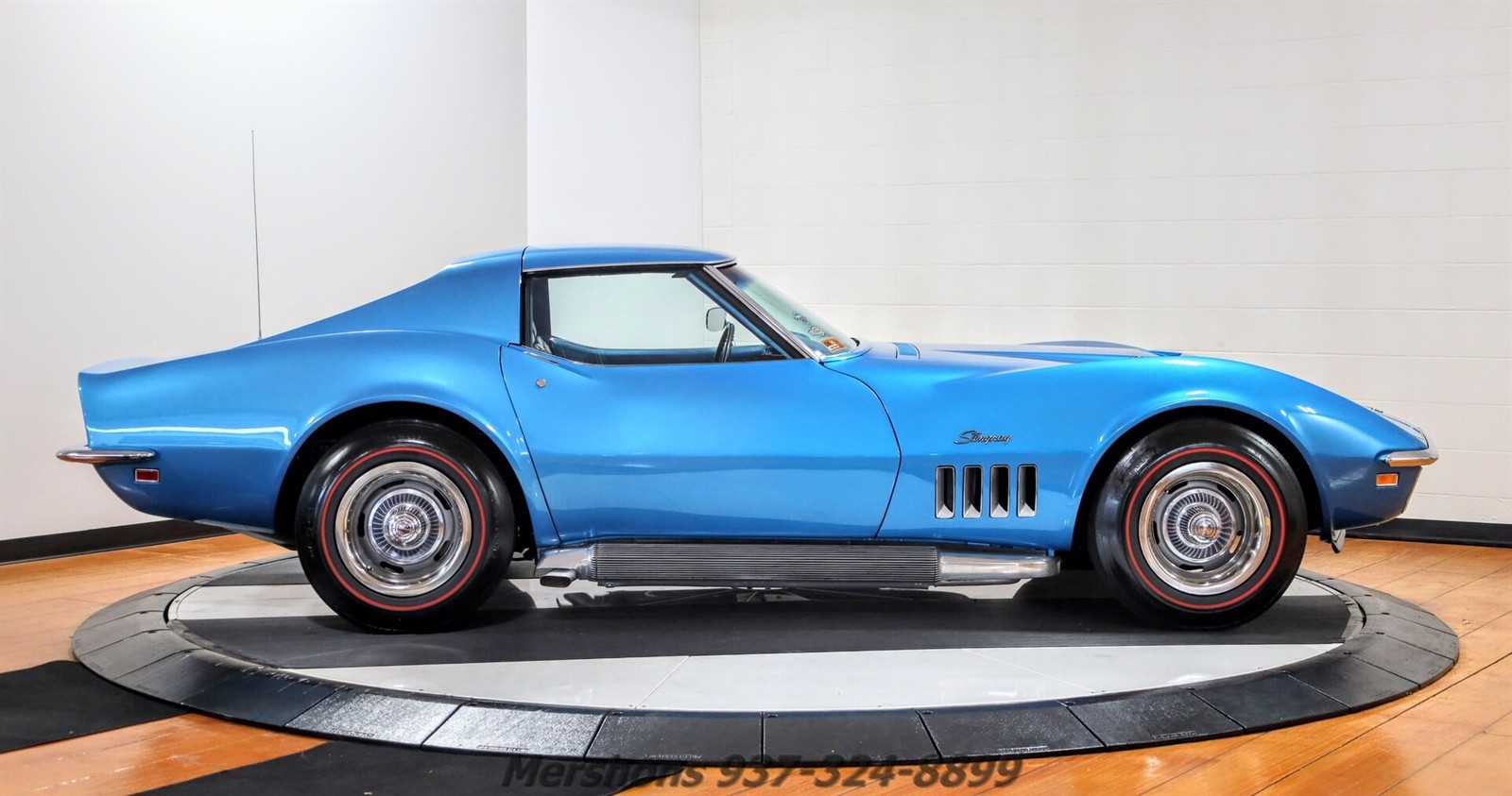 Chevrolet-Corvette-1969-Coupe-5