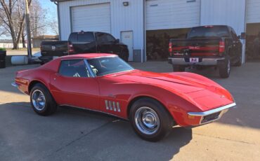 Chevrolet-Corvette-1969-Coupe-5