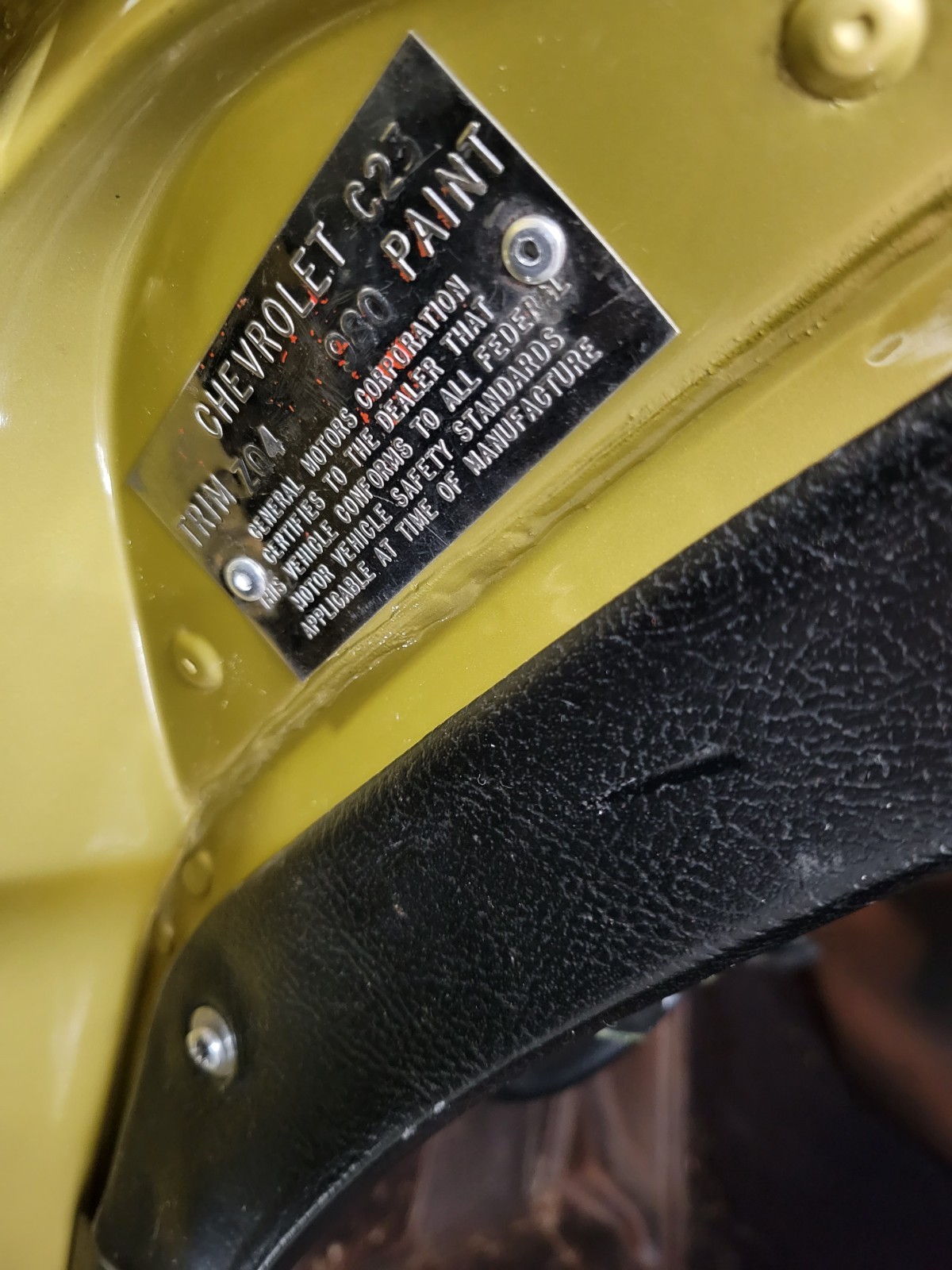 Chevrolet-Corvette-1969-Coupe-6