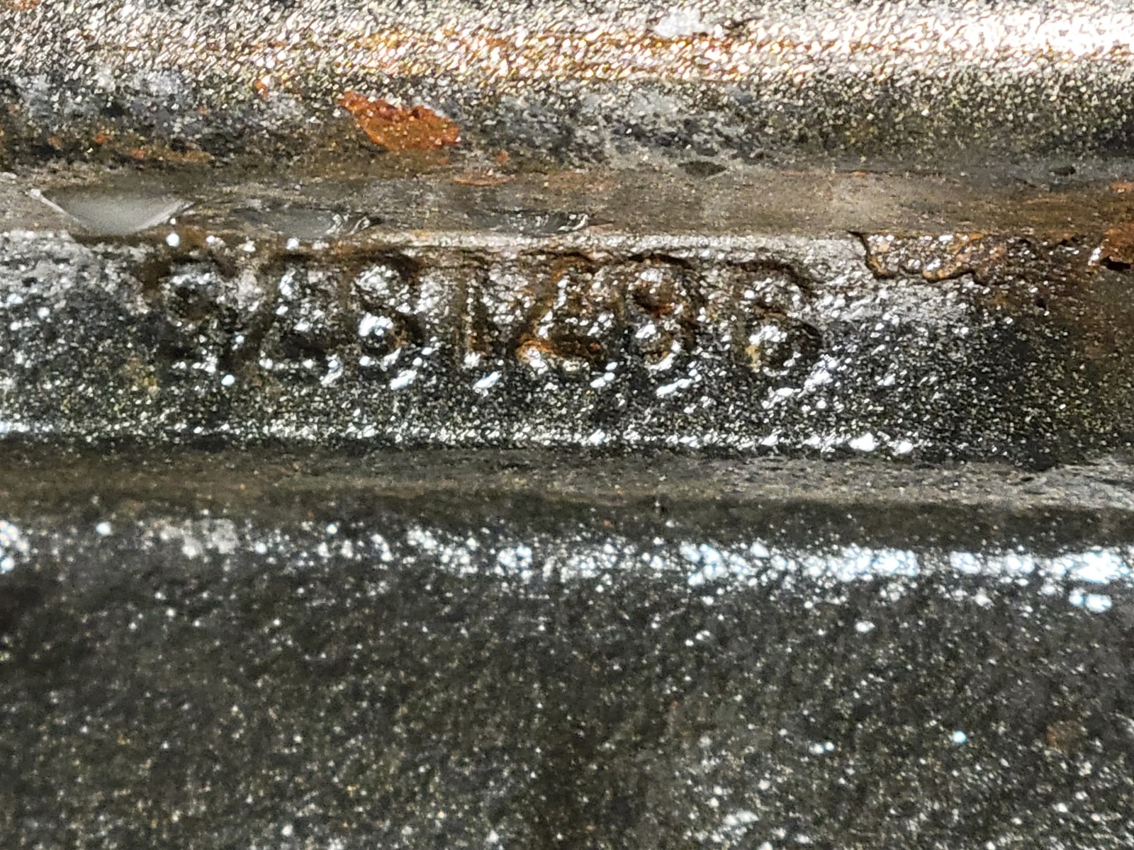 Chevrolet-Corvette-1969-Coupe-9