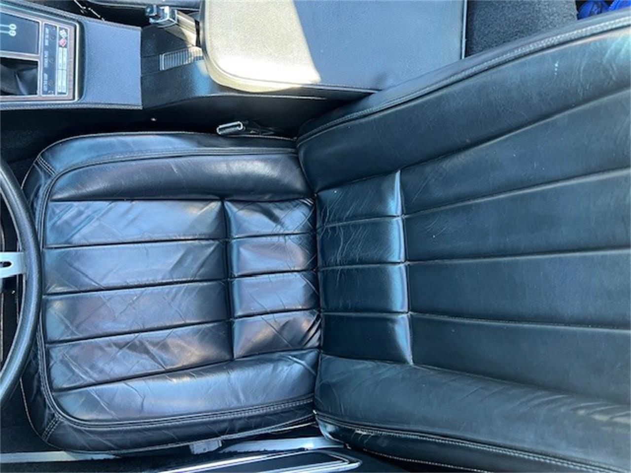 Chevrolet-Corvette-1970-Cortez-Silver-Black-20