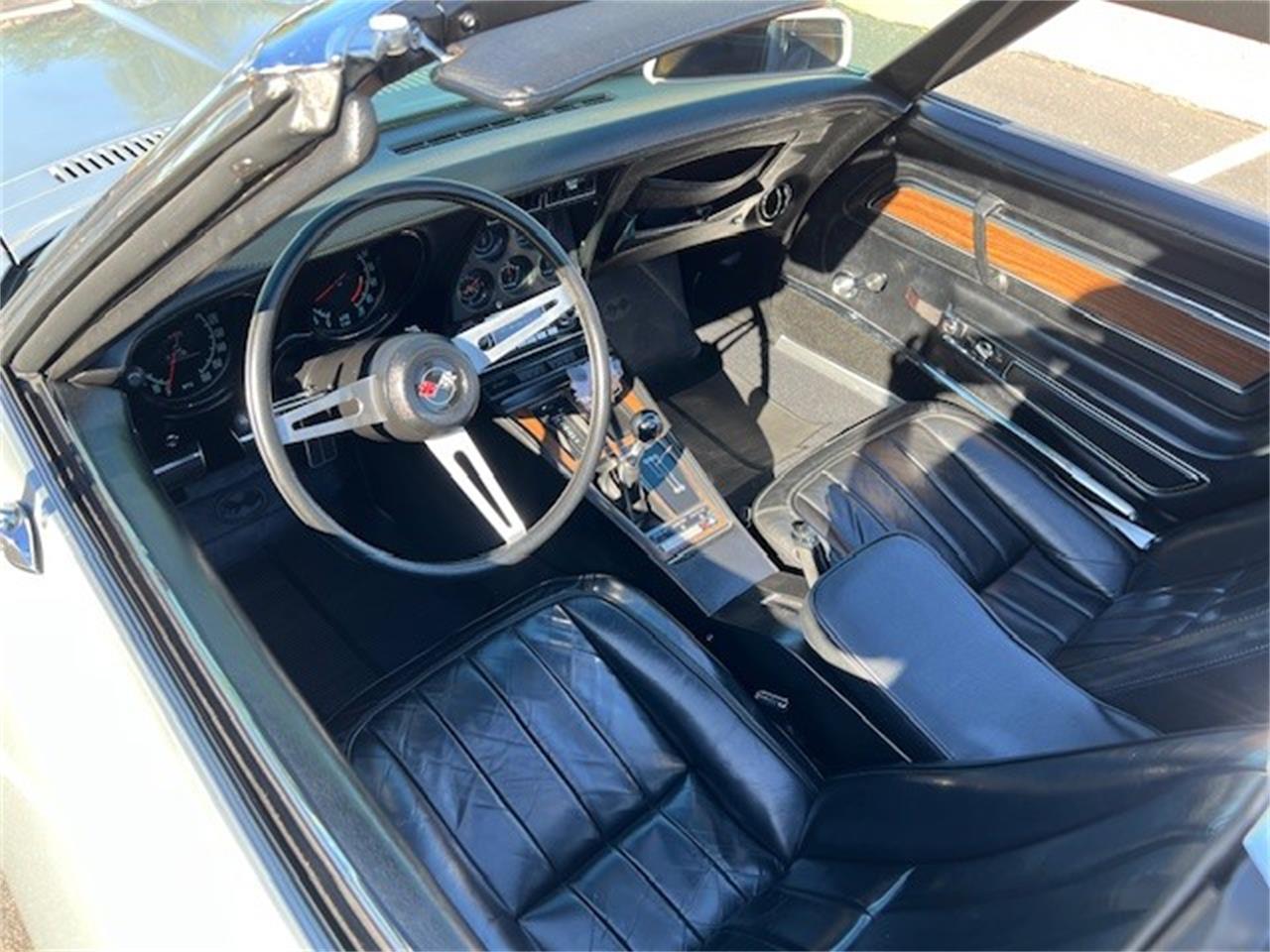 Chevrolet-Corvette-1970-Cortez-Silver-Black-24