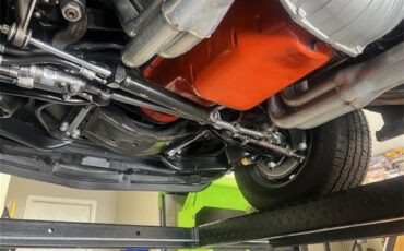 Chevrolet-Corvette-1970-Cortez-Silver-Black-28