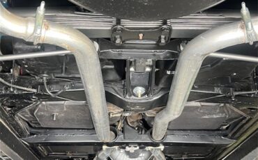 Chevrolet-Corvette-1970-Cortez-Silver-Black-35