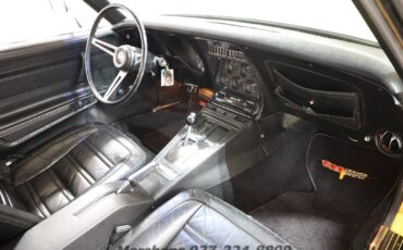Chevrolet-Corvette-1970-Coupe-11