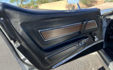 Chevrolet-Corvette-1970-Coupe-15