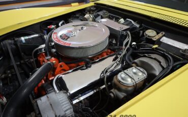 Chevrolet-Corvette-1970-Coupe-2